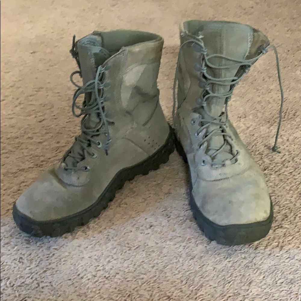 ROCKY SV2 SPECIAL OPS MILITARY BOOTS VIBRAM 10!!